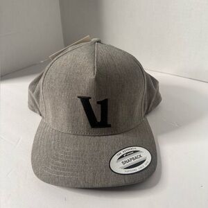 Vuori Heathered Gray Cap